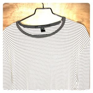 Marc jacobs men’s s xl brown striped thermal shirt